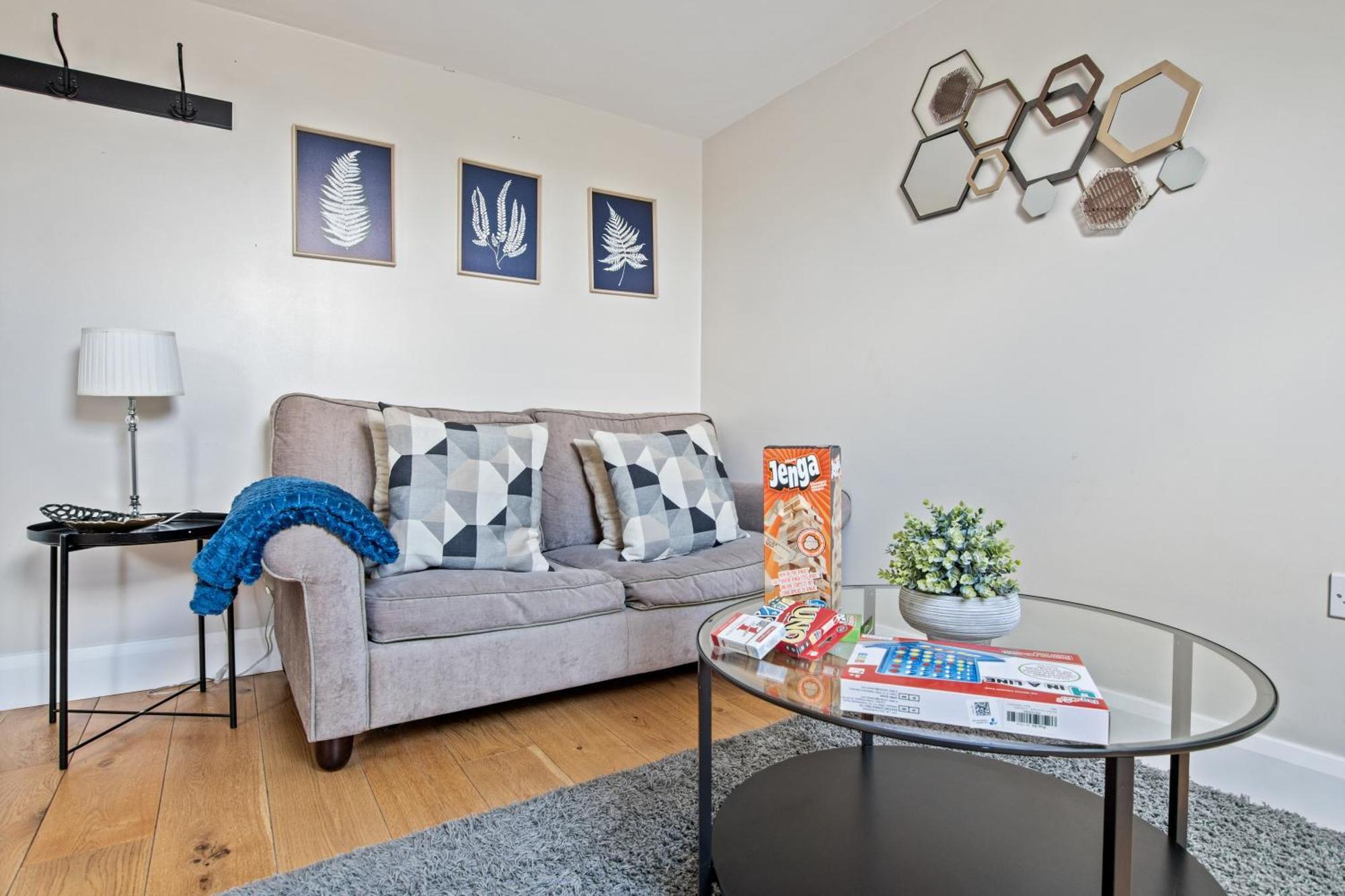Central And Cosy Brockenhurst Flat מראה חיצוני תמונה